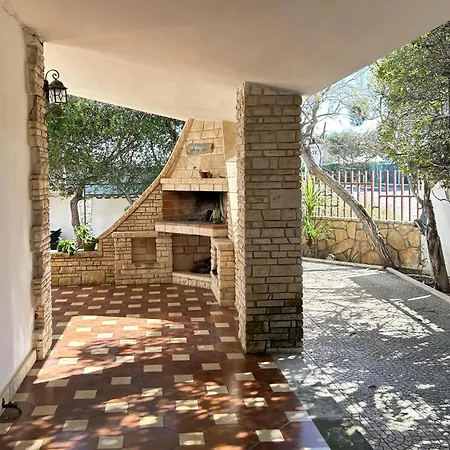Feriehus Mimina Con Barbecue E Parcheggio *