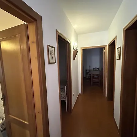 Mimina Con Barbecue E Parcheggio